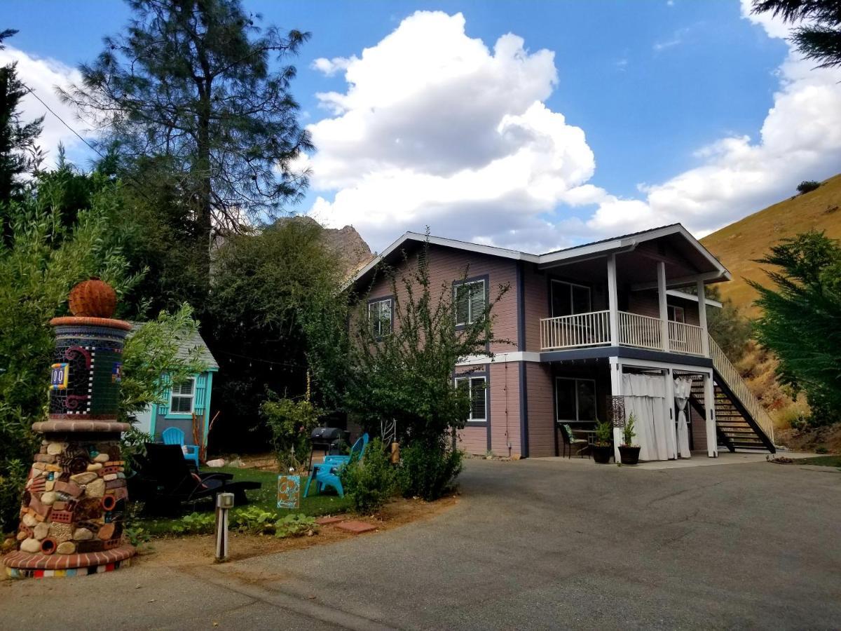 Sacred Mtn River Suites Кернвілль Екстер'єр фото
